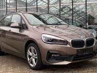 Gebraucht BMW 218 140 PS (102 kW) 2019 Jucarobeige metallic Van / Kleinbus