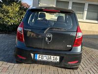 Gebraucht Hyundai i10 Style 86 PS (63 kW) 2011 Schwarz Kleinwagen