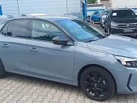 Gebraucht Opel Corsa 101 PS (74 kW) 2024 Grau mit schwarzem dach Kleinwagen