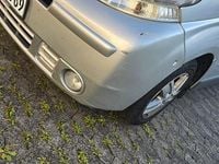 Gebraucht Renault Trafic 101 PS (74 kW) 2006 Silber Van / Kleinbus