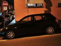 Gebraucht Kia Cerato 140 PS (102 kW) 2006 Schwarz Kleinwagen