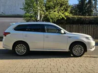 Gebraucht Mitsubishi Outlander P-HEV 135 PS (99 kW) 2019 Weiß SUV