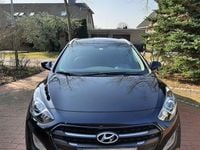 Gebraucht Hyundai i30 YES! 101 PS (74 kW) 2015 Schwarz Kombi