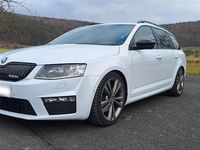 Gebraucht Skoda Octavia RS 184 PS (135 kW) 2016 Weiß Kleinwagen