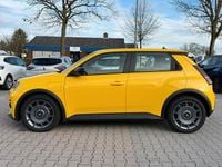 Second-hand Renault R5 Evolution 89 kW (122 CP) 2025 Galben Hatchback