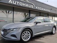 Gebraucht VW Arteon 150 PS (110 kW) 2022 Mondsteingrau Kombi
