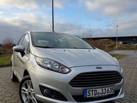 Gebraucht Ford Fiesta SYNC Edition 80 PS (58 kW) 2015 Silber Limousine