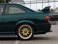 Gebraucht BMW 318 1998 Grün Coupé