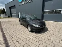 Gebraucht Peugeot 206 60 PS (44 kW) 2004 Schwarz Kleinwagen