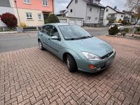 Gebraucht Ford Focus 100 PS (73 kW) 2000 Andere farben Limousine