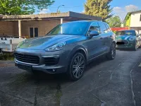 Używany Porsche Cayenne 262 KM (192 kW) 2015 Szary SUV