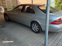 Usata Mercedes S320 224 CV (164 kW) 2001 Argento Berlina