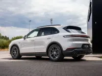 Gebraucht Porsche Cayenne Sport 470 PS (345 kW) 2023 Grau SUV