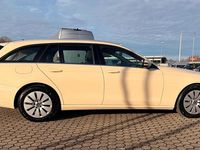 Gebraucht Mercedes E220 194 PS (142 kW) 2020 Gelb Kombi