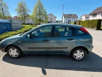 Second-hand Ford Focus 100 CP (73 kW) 2003 Verde Hatchback