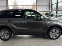 Gebraucht Suzuki Vitara Comfort 110 PS (80 kW) 2025 Grau metallic SUV