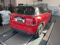 Gebraucht Mini Cooper SE Classic 135 kW (184 PS) 2023 Rot Kleinwagen