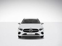 Gebraucht Mercedes A250 163 PS (119 kW) 2024 Unilack polarweiß Limousine