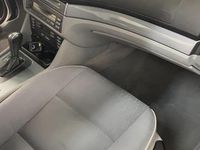 Gebraucht BMW 520 170 PS (125 kW) 2002 Schwarz Limousine