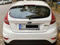 Gebraucht Ford Fiesta Ambiente 60 PS (44 kW) 2010 Kleinwagen