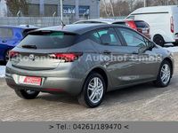 Gebraucht Opel Astra Active 110 PS (80 kW) 2019 Grau Limousine