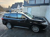 Gebraucht Mitsubishi Outlander P-HEV 231 PS (169 kW) 2019 Schwarz SUV