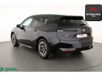Gebraucht BMW iX Sport Line 239 kW (326 PS) 2022 Sophistograu brillanteffektlli SUV