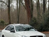 Gebraucht Mercedes C250 204 PS (150 kW) 2012 Weiß Limousine