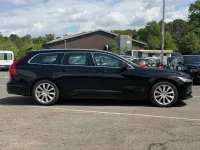 Gebraucht Volvo V90 Momentum 190 PS (139 kW) 2019 Schwarz Kombi