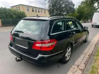 Gebraucht Mercedes E220 Avantgarde 170 PS (125 kW) 2010 Schwarz Kombi