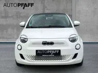 Gebraucht Fiat 500e Icon 88 kW (120 PS) 2022 Arktis weiß Cabrio