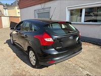 Gebraucht Ford Focus 101 PS (74 kW) 2013 Limousine