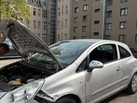 Second-hand Opel Corsa 60 CP (44 kW) 2007 Argintiu Hatchback