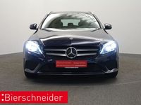Gebraucht Mercedes C220 194 PS (142 kW) 2019 Blau Kombi