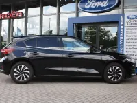 Gebraucht Ford Focus Titanium 125 PS (91 kW) 2024 Agate black Limousine