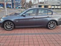 Gebraucht BMW 318 143 PS (105 kW) 2007 Grau Limousine