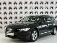 Gebraucht VW Passat 150 PS (110 kW) 2020 Grau Kombi