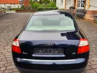 Gebraucht Audi A4 102 PS (75 kW) 2003 Blau Limousine