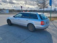 Gebraucht Audi A4 110 PS (80 kW) 1999 Silber Kombi