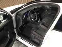 Gebraucht VW T-Roc R-line 150 PS (110 kW) 2025 Pure white (weiß) SUV