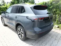 Neu VW Tiguan IQ Drive 131 PS (96 kW) 2026 Delfingrau metallic SUV