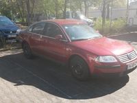 Gebraucht VW Passat 102 PS (75 kW) 2001 Rot Limousine