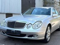Gebraucht Mercedes E200 163 PS (119 kW) 2004 Silber Limousine