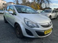 Usado Opel Corsa 87 HP (63 kW) 2014 Prateado Citadino