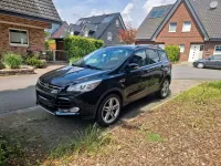Gebraucht Ford Kuga 163 PS (119 kW) 2014 Schwarz SUV