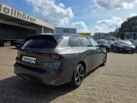Gebraucht Opel Astra 131 PS (96 kW) 2025 Grau Kleinwagen