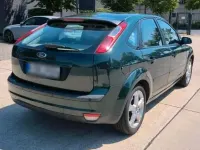 Gebraucht Ford Focus Ghia 116 PS (85 kW) 2005 Grün Kombi