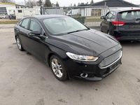 Gebraucht Ford Mondeo Titanium 150 PS (110 kW) 2015 Schwarz Limousine