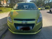 Second-hand Chevrolet Spark 2014 Verde Hatchback