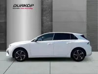 Gebraucht Opel Astra 131 PS (96 kW) 2024 Arktis weiß Kleinwagen